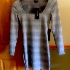 Nwt xs Bebe dress in plaid